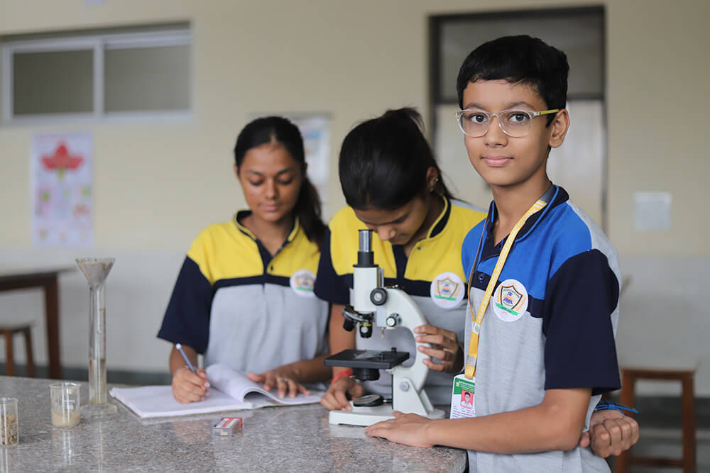 Biology Lab - Image